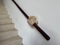 Handhold